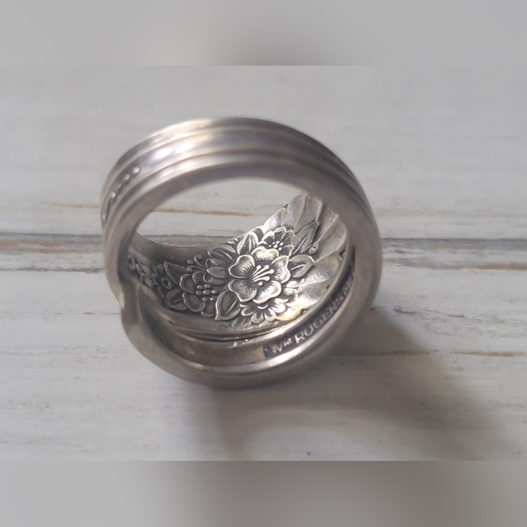 Vintage | Spoon Ring | Silverplate | Size 8 | - Picture 2 of 6